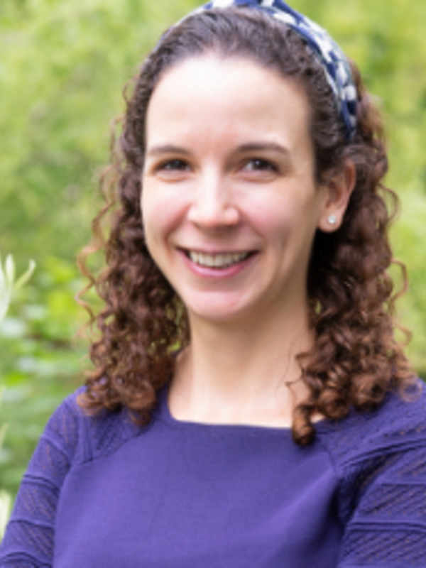 Dr Maria Adelaida  Duque-Correa