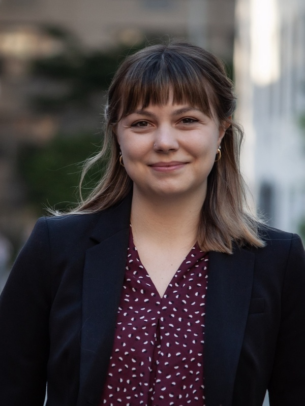 Dr Marissa  Knoll