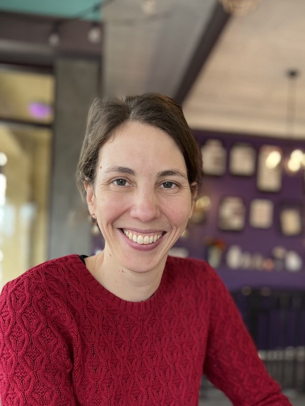 Dr Jeanne Salje