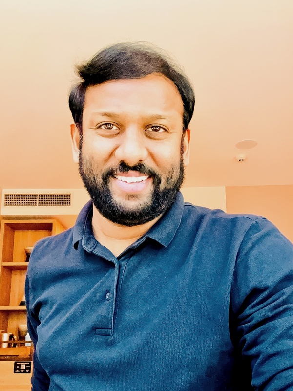 Dr Sundeep Vedithi