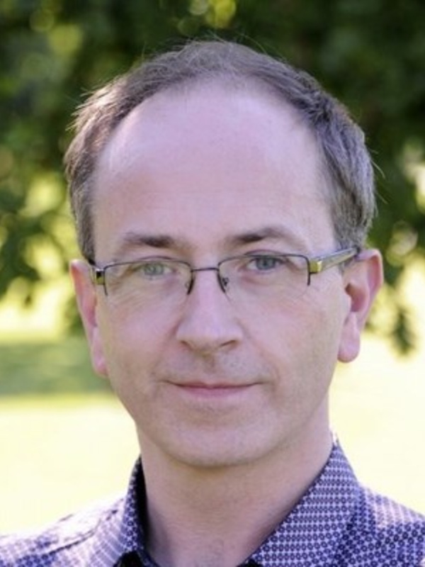 Professor David Aanensen