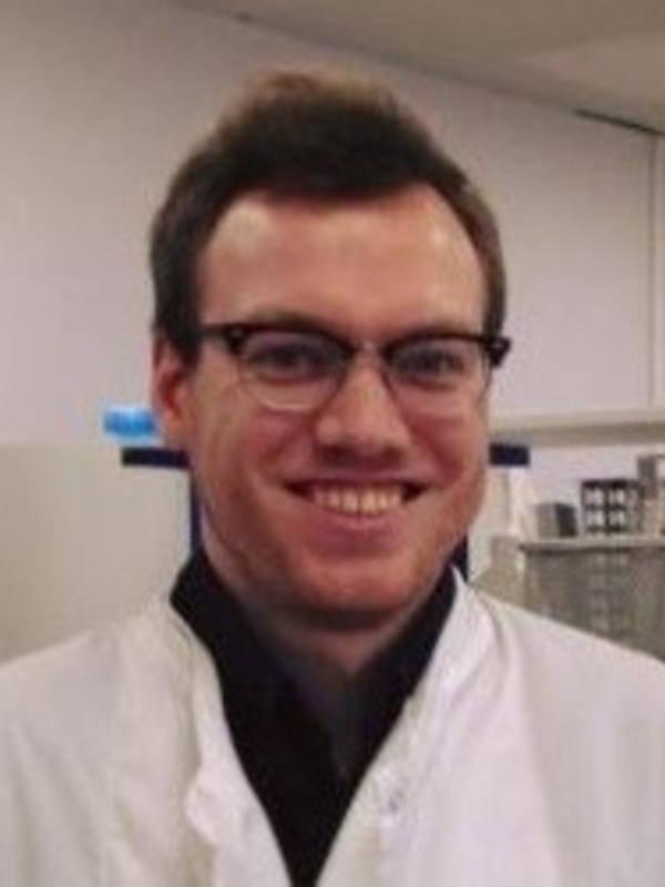 Dr Alex Smith