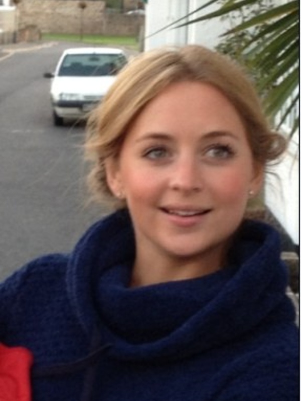 Dr Helen Leggett