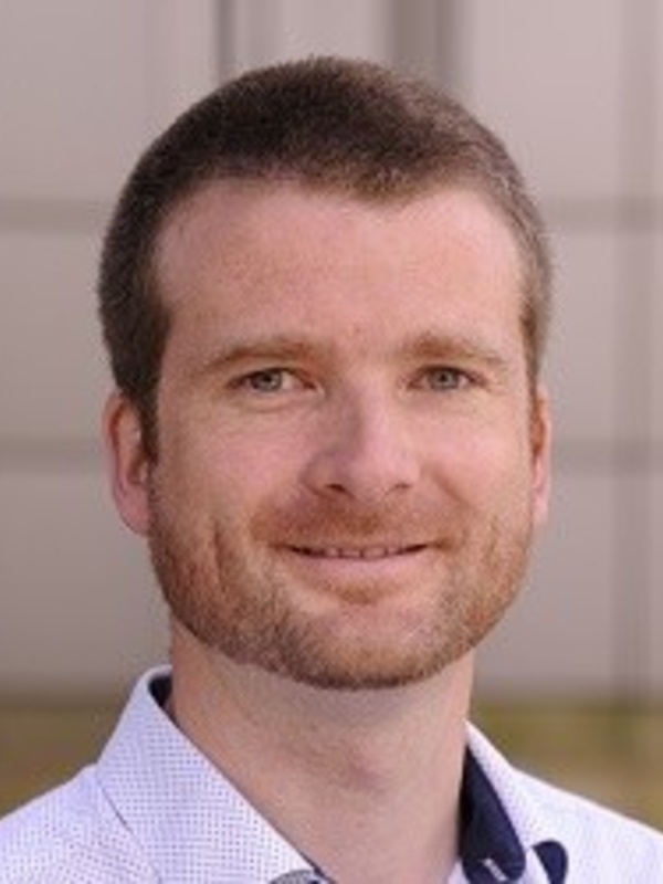 Dr Hilary  Browne