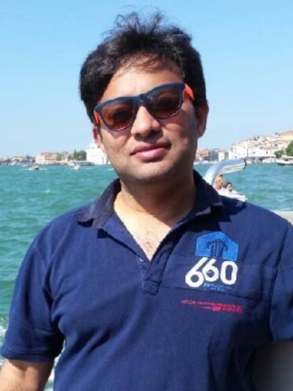  Shabih Shakeel