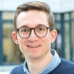 Dr Sebastian   Bruchmann